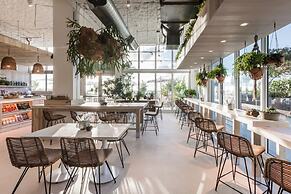 Ocean View Luxury Condo