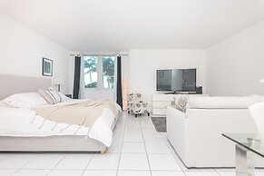 Ocean View Luxury Condo