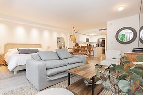 Ocean View Luxury Condo