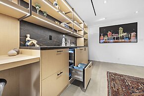 Ocean View Luxury Condo