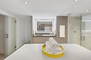 Ocean View Luxury Condo