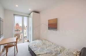 Still Life Euston Deluxe