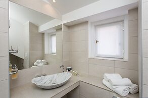 Klarisa Palace Rooms