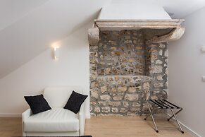 Klarisa Palace Rooms