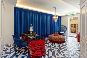 Upon Angels - Adults Only