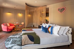 Upon Angels - Adults Only