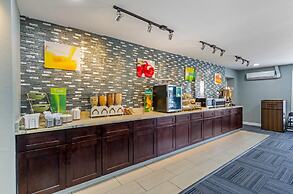 Suburban Studios Verona - Staunton North