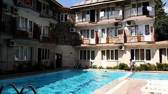 dolphin hotel