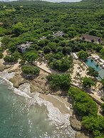 Makani Luxury Wanderlust