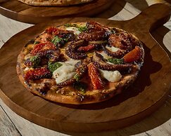 Makani Luxury Wanderlust