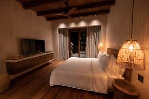 Makani Luxury Wanderlust