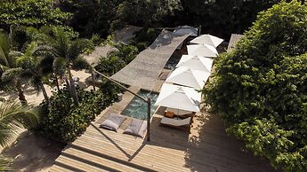 Makani Luxury Wanderlust