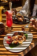 Makani Luxury Wanderlust