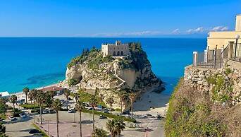 The Queen Tropea