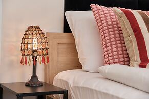Opoczynska Apartment by Renters