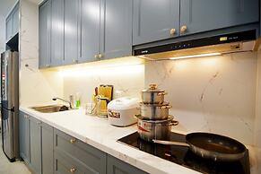 Luxury Apartment Dcapital Tran Duy Hung