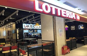 Luxury Apartment Dcapital Tran Duy Hung