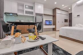 Luxury Apartment Dcapital Tran Duy Hung