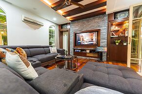 6Room Corner Bungalow PJ Garden Wedding