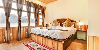 The Parijat Retreat