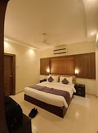 Golden Landmark Green Valley Beach Resort