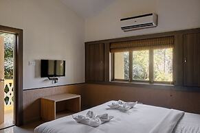 Golden Landmark Green Valley Beach Resort