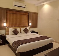 Golden Landmark Green Valley Beach Resort