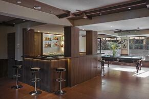 Golden Landmark Green Valley Beach Resort