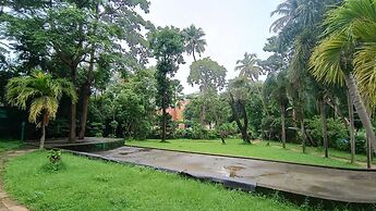 Golden Landmark Green Valley Beach Resort