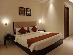 Golden Landmark Green Valley Beach Resort