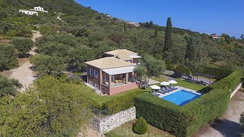 Villa Olivia in Perigiali