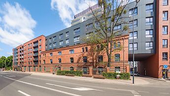 Bastion Wałowa by Q4Apartments