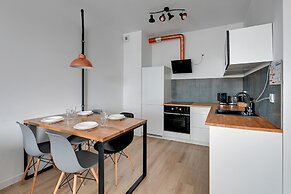 Bastion Wałowa by Q4Apartments