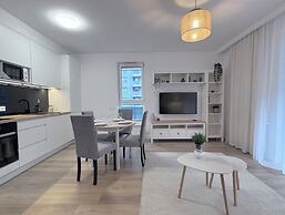 Bastion Wałowa by Q4Apartments