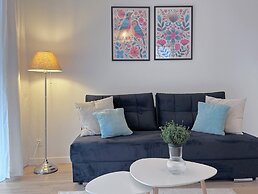 Bastion Wałowa by Q4Apartments