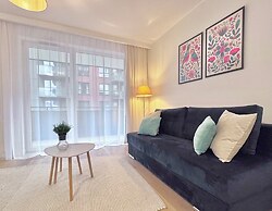 Bastion Wałowa by Q4Apartments