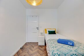 Bastion Wałowa by Q4Apartments