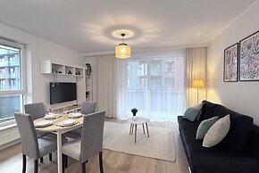 Bastion Wałowa by Q4Apartments