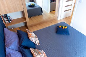 Bastion Wałowa by Q4Apartments