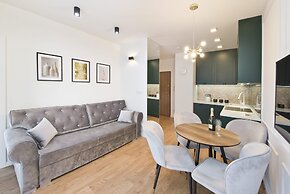 Bastion Wałowa by Q4Apartments