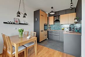 Bastion Wałowa by Q4Apartments