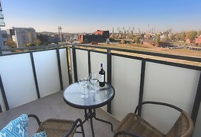 Bastion Wałowa by Q4Apartments