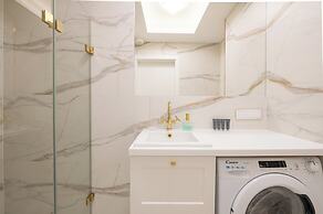 Bastion Wałowa by Q4Apartments