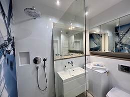 Bastion Wałowa by Q4Apartments