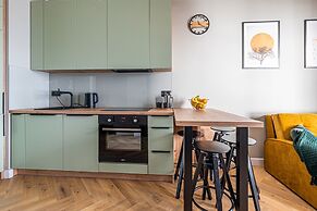 Bastion Wałowa by Q4Apartments