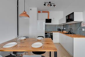 Bastion Wałowa by Q4Apartments