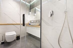 Bastion Wałowa by Q4Apartments