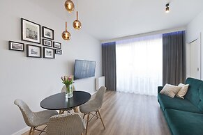 Bastion Wałowa by Q4Apartments