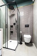 Bastion Wałowa by Q4Apartments