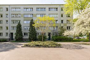 Apartment Retro Warsaw by Renters